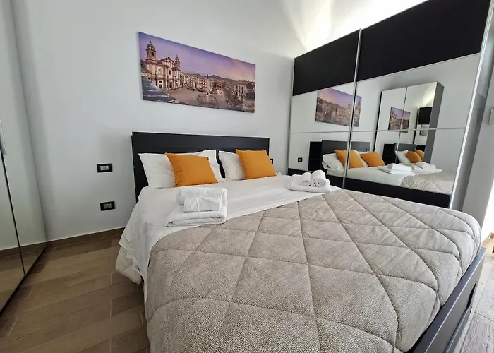 Post Office Apartment *